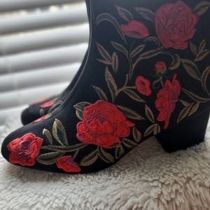 Woman boot, 11W, Vintage look,